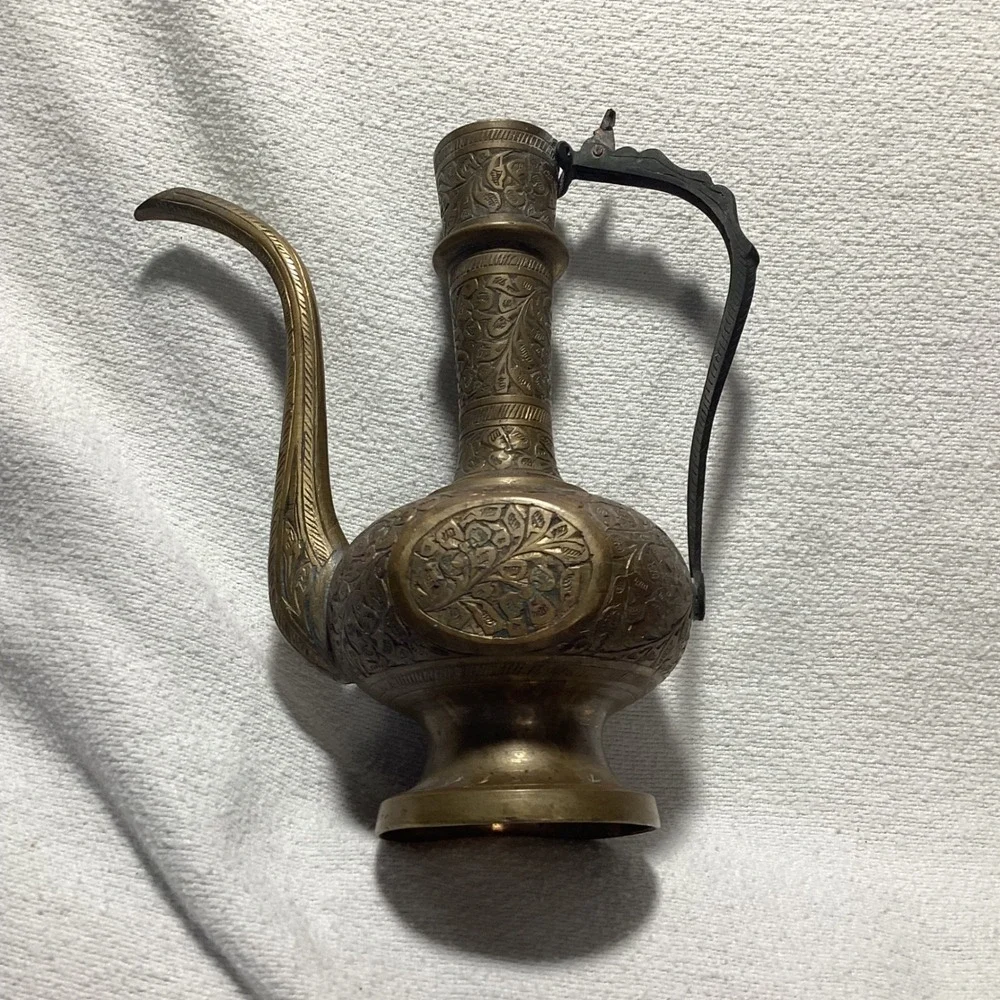 Vintage Etched Brass Aftaba Teapot Middle Eastern Decorative Spouted Vessel 6in - Picture 1 of 6